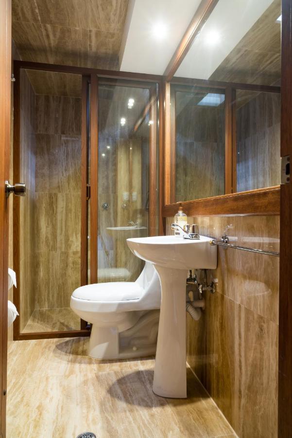 Hotel Casa Del Balcon à Baños Extérieur photo